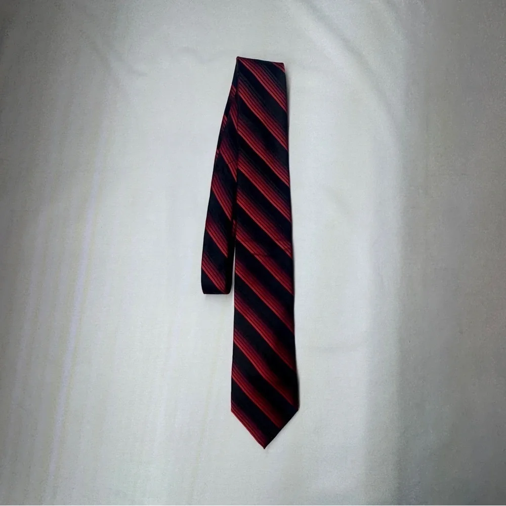 JF J.Ferrar Red and Black Diagonal Stripe Tie